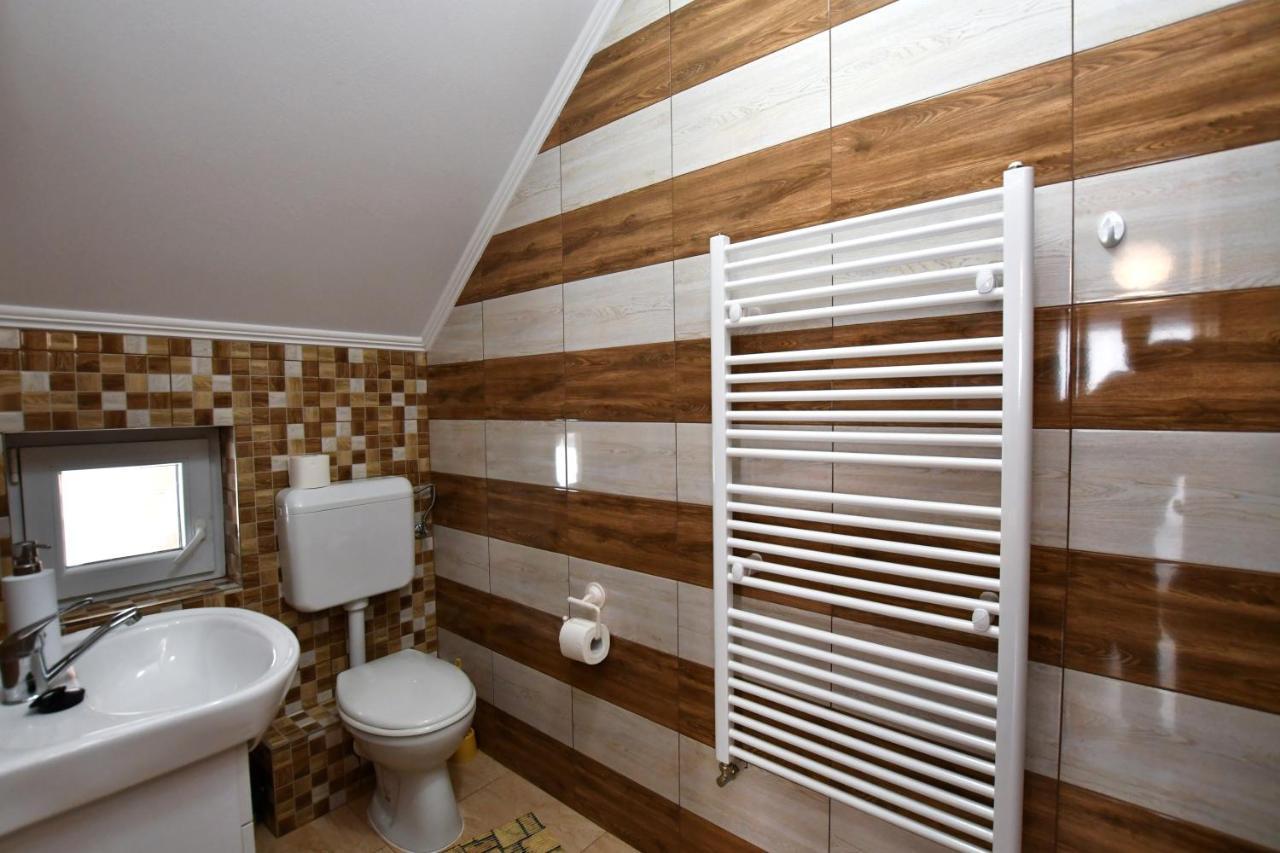 Casa De Oaspeti Cristian Praid Extérieur photo