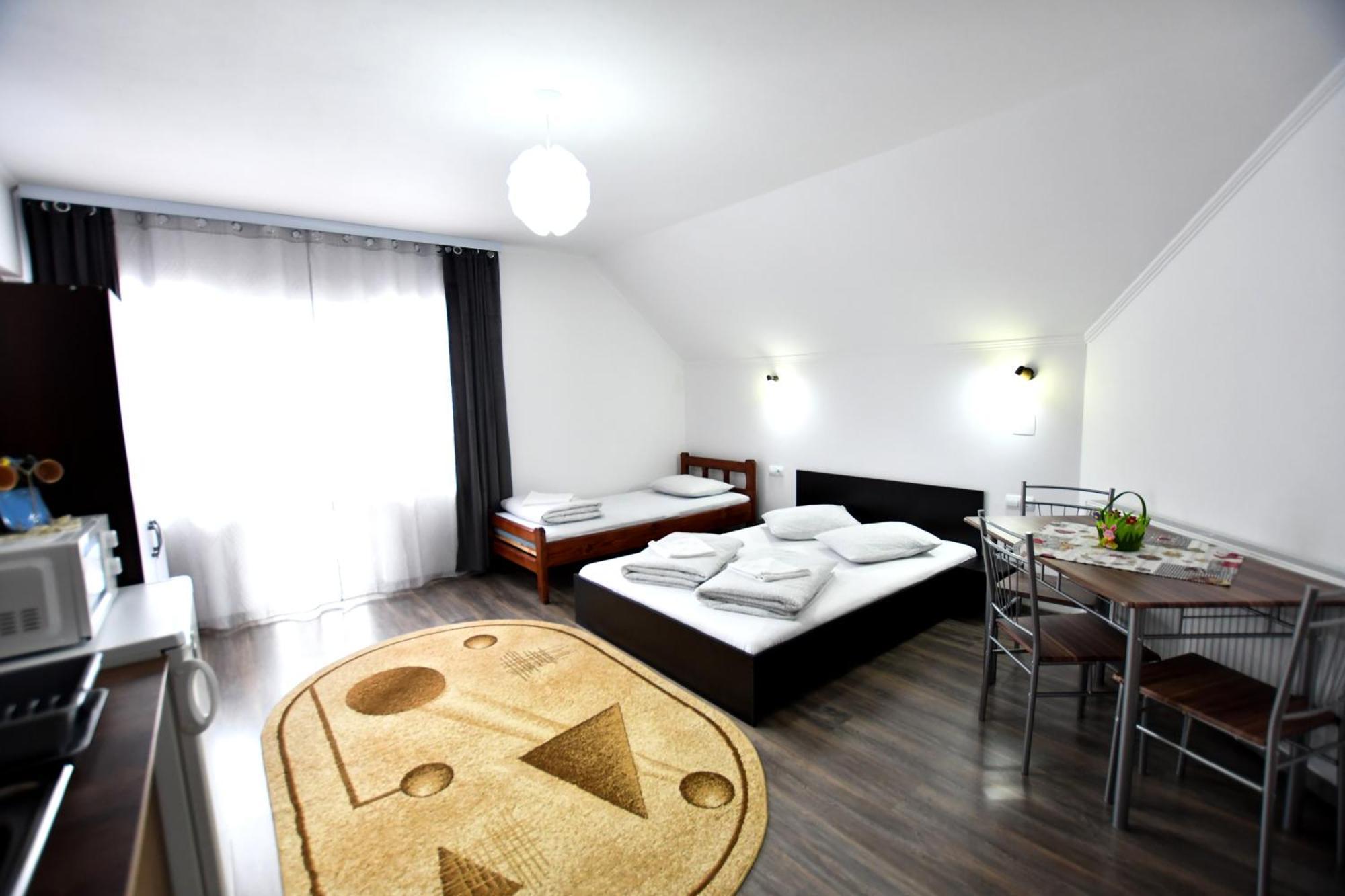 Casa De Oaspeti Cristian Praid Chambre photo